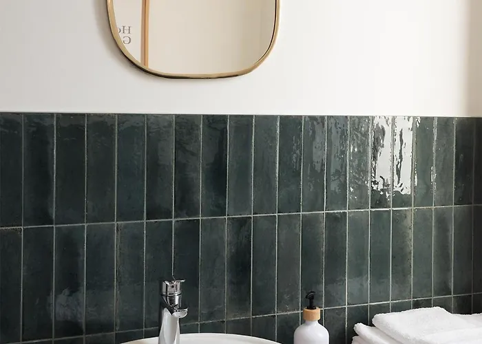 Elegant With Modern In - Citylife District - M1