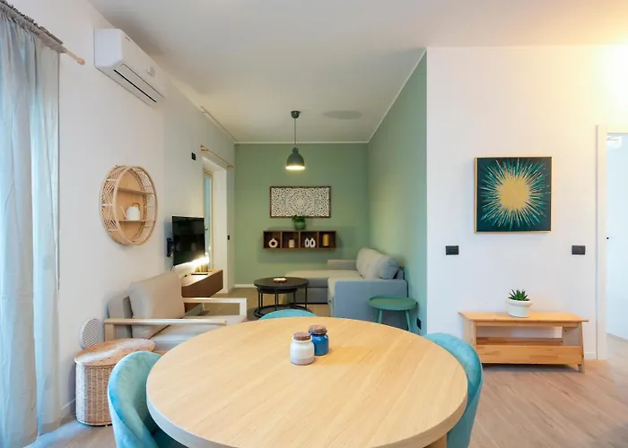 Bright Top-floor With Private Terrace * Milán