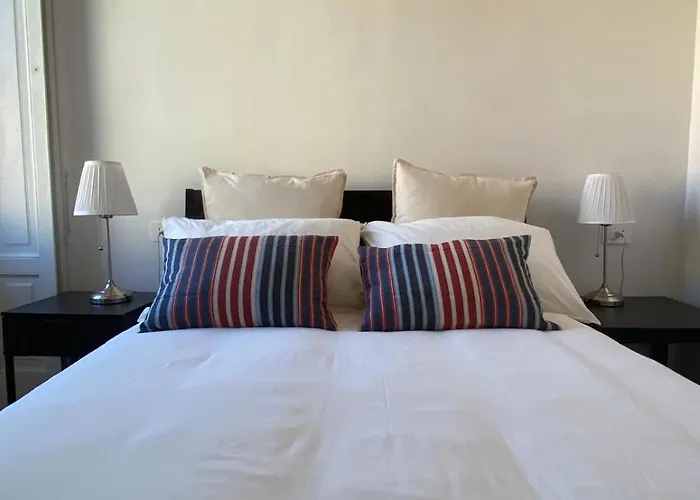 Lodovica Milano-metro M4-navigli-bocconi