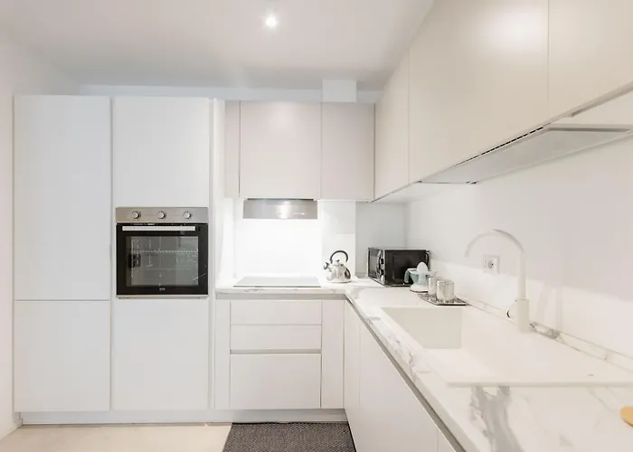 Black & Light * Milaan