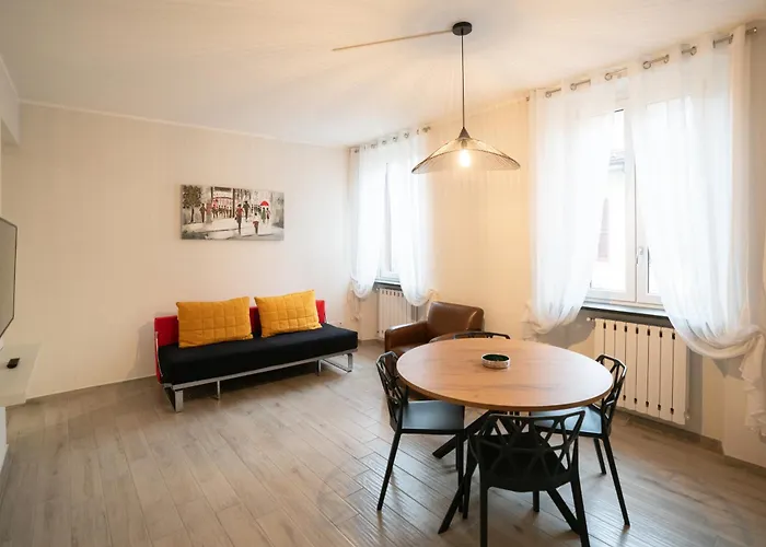 Ambrosiana - In The Heart Of The * Milano