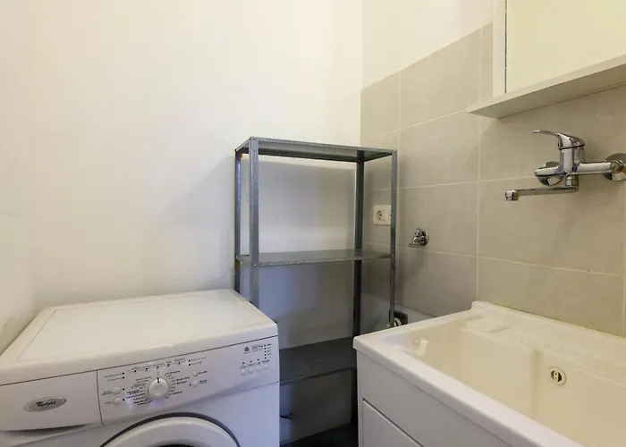 Lodi, 65 - Your Base Milán