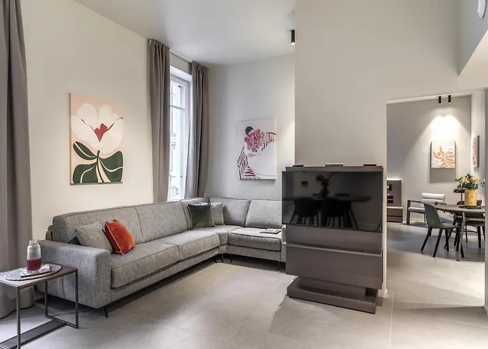 Seety Spartaco * Milan