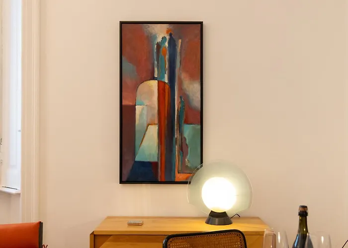 Chic Design 80 Sqm - Sleeps 6 - Metro 2 Min Apartamento