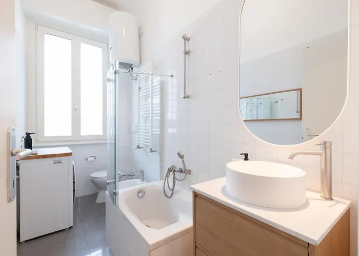 Chic Design 80 Sqm - Sleeps 6 - Metro 2 Min Apartamento *