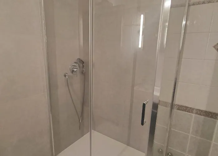 Guesthost -oronzo Washington Appartement Milaan