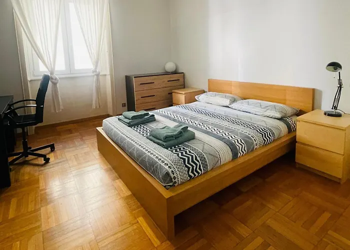 Downtown Chic - Quiet Retreat With Free Wifi & Air Conditioning 公寓 米兰