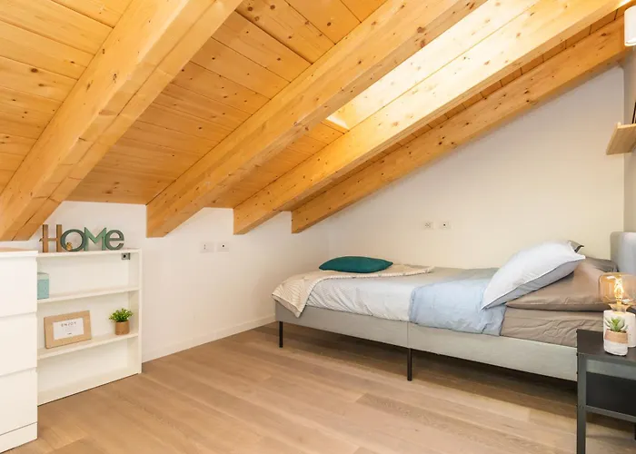 Hotiday Frattini 3* Milán