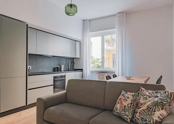 Sempione11suites Ξενοδοχείο με διαμερίσματα 4*