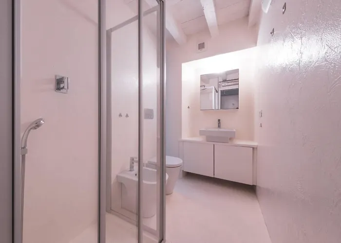 Sempione11suites Ξενοδοχείο με διαμερίσματα 4*