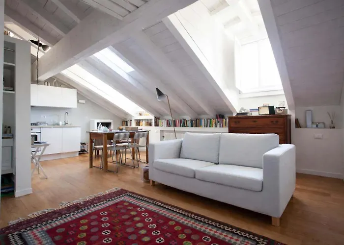 Charming Loft On The Navigli