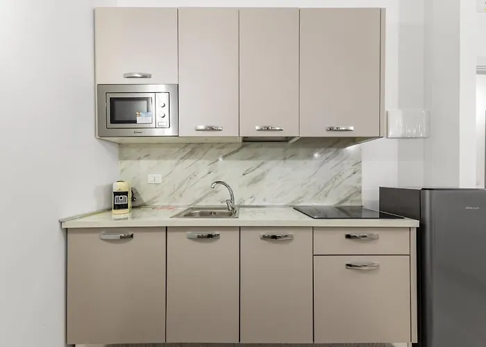 Modern - Stadio - Metro - Washington