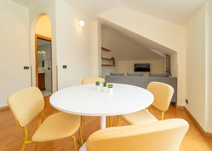Apartamento Cozy Attic With Terrace And Ac And Wifi *