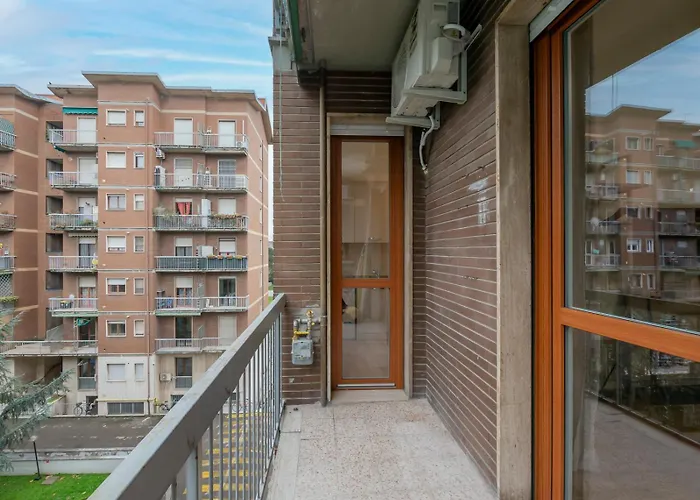 Luminoso E Moderno Vicino Metro ミラノ