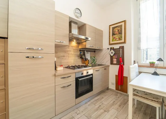 Apartment Large Modern With Wifi And Ac