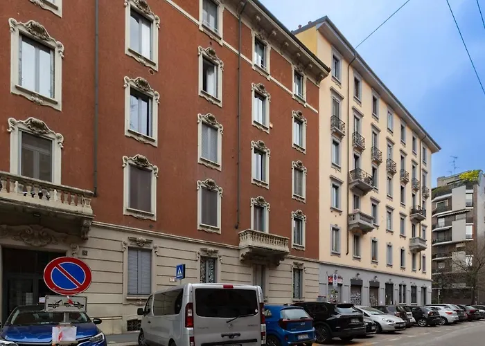 Apartment Intimate - Citylife *