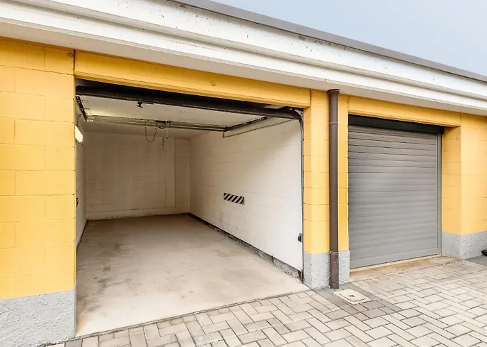 Apartman Stayeasy Meucci - 2-level With Garden And Box *