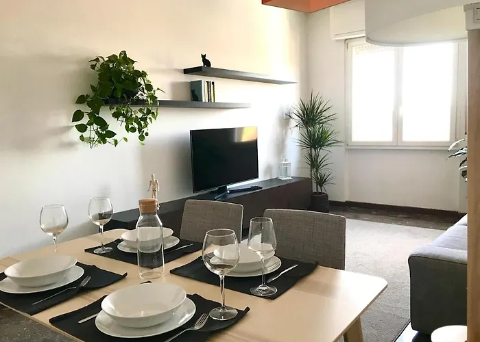 Porta Venezia Panoramic Two-room Apartament Mediolan