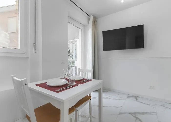 Duomo 10 Min - Marble Nest - Metro 280m Daire *