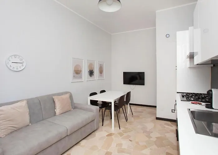 Stayeasy Santasofia8-m - Duomo 1br Cozy Flat Apartment