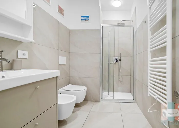 Zu12 Bright & Spacious In - Your Perfect