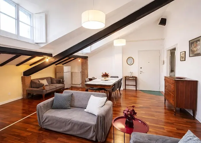 Apartment Bright Attic 120sqm In Garibaldi Quarter Milan