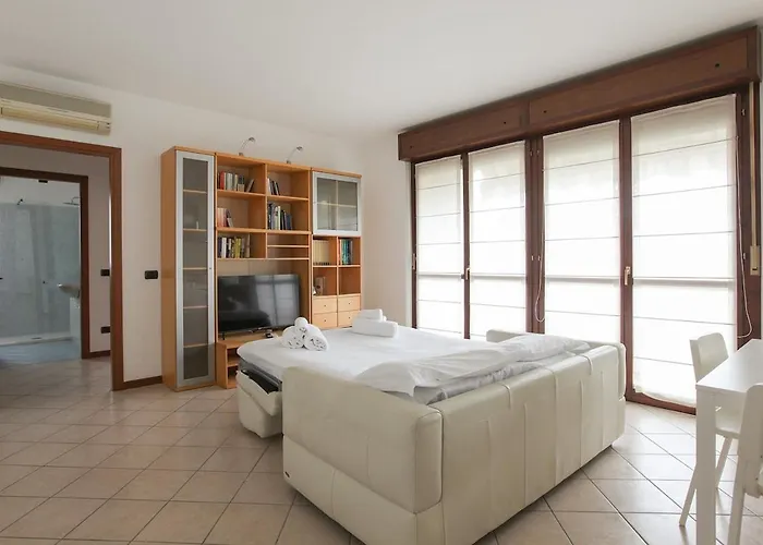 Apartment La Casa Di Marco - Luminoso A 2 Minuti Dalla Metro Mailand