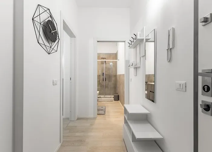 Modern - Stadio - Metro - Washington