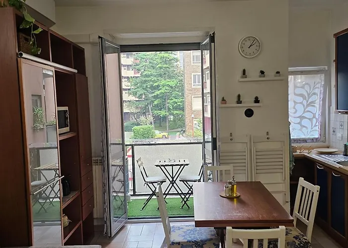 Three-room In Tortona District Mediolan
