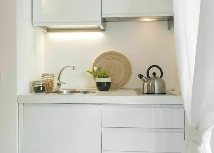 Monolocale * מילאנו