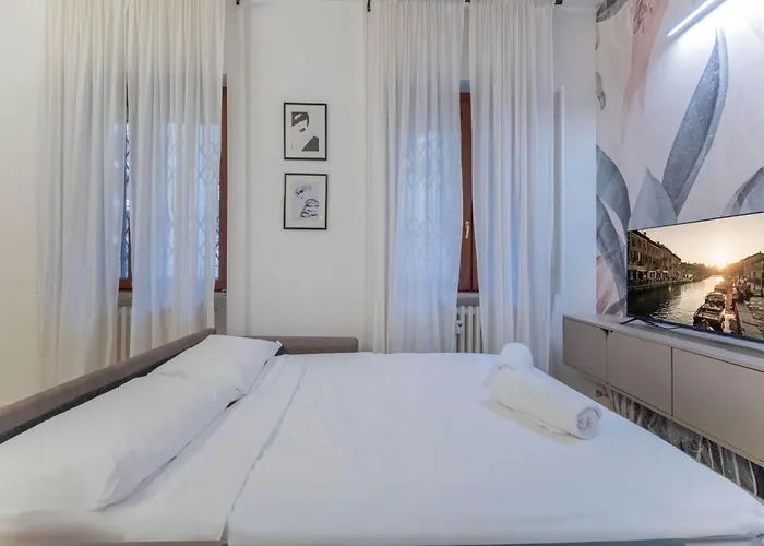 Paganini 4 Exclusive - 2 Bedroom And 2 Bathroom Milán