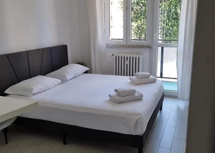 Monolocale * מילאנו