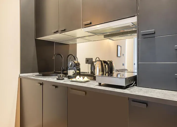 Gioia-centrale Bilocale Elegante E Luminoso Apartmán *