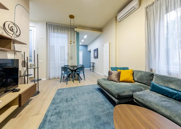 Casa Bellini - San Babila - Leia Hospitality شقة
