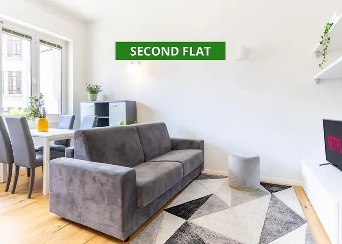Duomo 8 Min Walk - 3 Indipendent Flats Διαμέρισμα