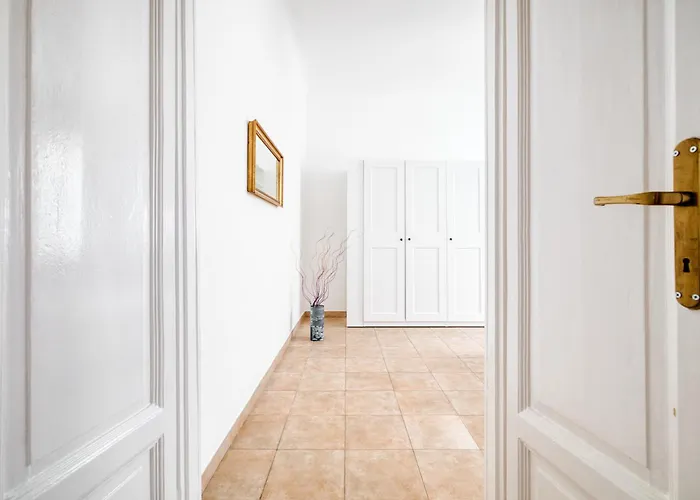 The Lightflat-bonghi * ميلان