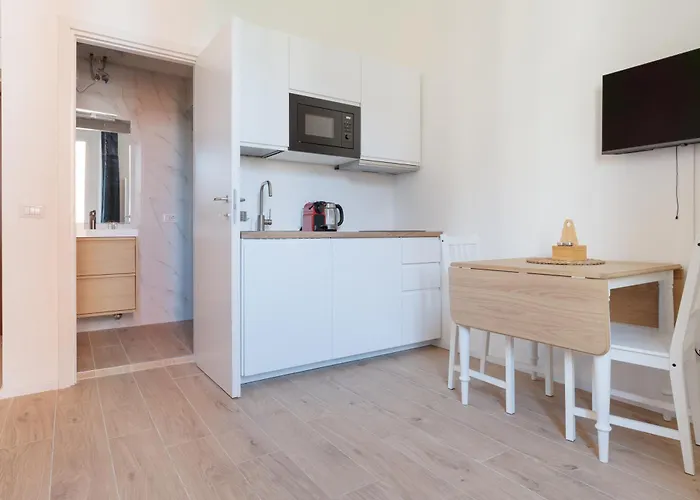 Guesthost - Comfy Ca' Granda Mm5 Милан