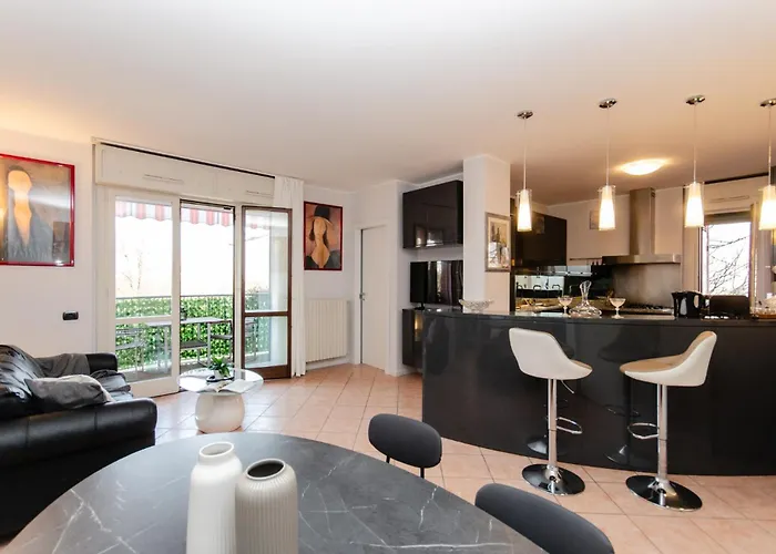 Vivimihome-norico 2 Bedrooms 2 Bathrooms With Balcony דירה מילאנו