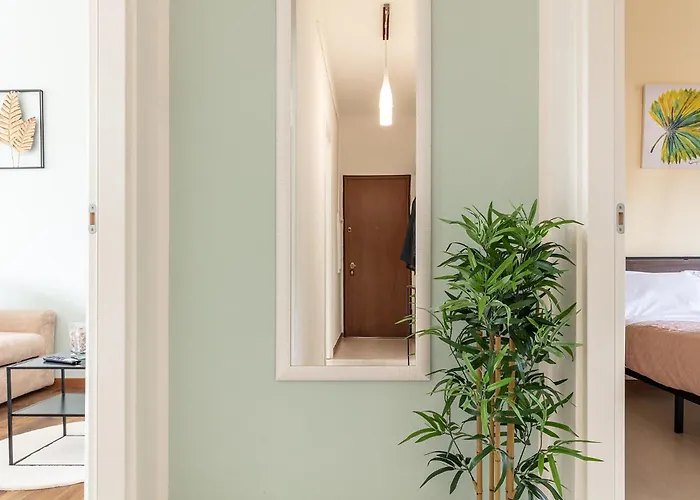 Zona Citylife Ampio Per 5 Con Balcone *