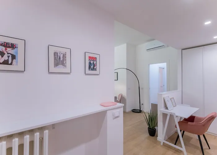 Paganini 4 Exclusive - 2 Bedroom And 2 Bathroom Apartmán Milán