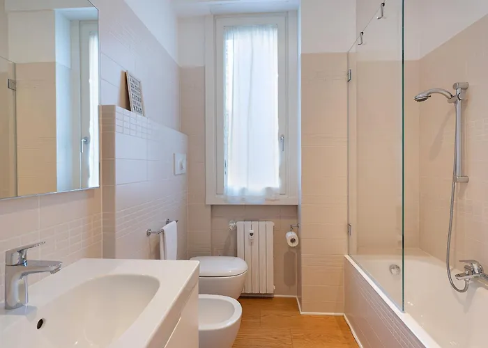 Lägenhet Easyhomes - Piazza Erculea Milano