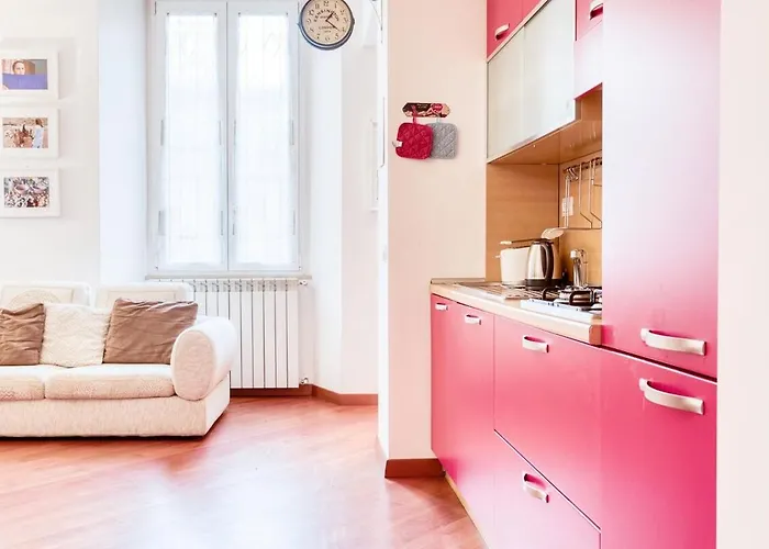 Easylife - - Campionesi 3 - Porta Romana Appartamento *