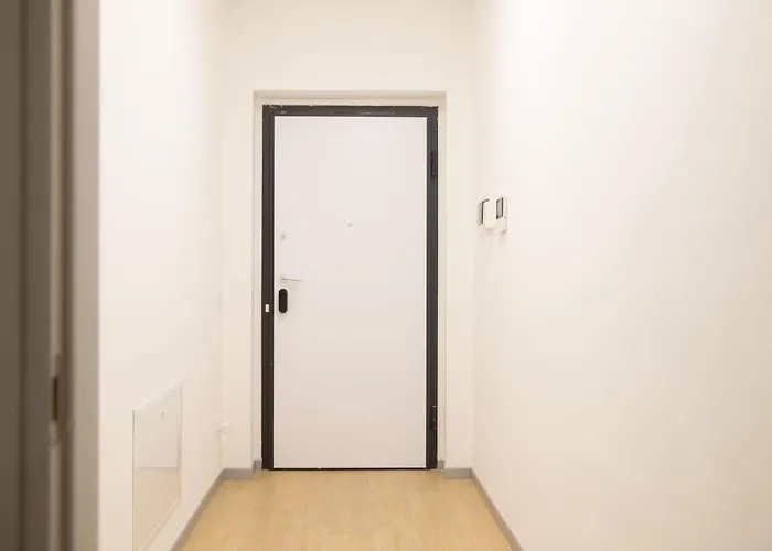 Stylish 1br Near * ميلان