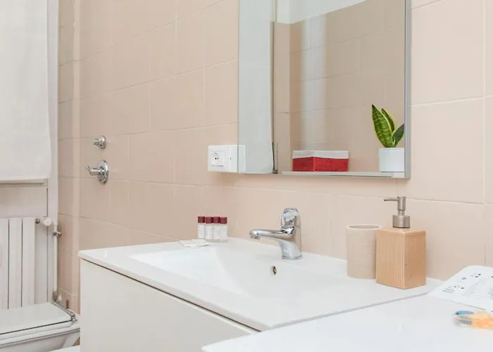 Stayeasy Santasofia8-m - Duomo 1br Cozy Flat * Mailand