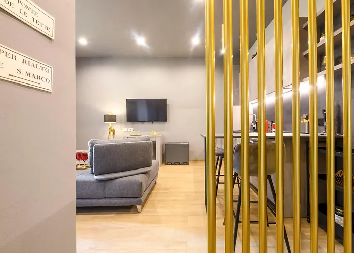Urban Loft Caracciolo74 Metro M5 - Comfort, Style Appartement