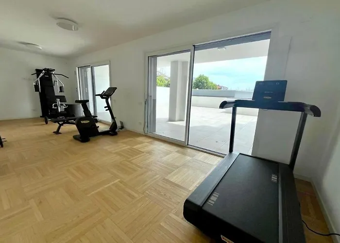 Daire Theorema Building Luxury Bicocca Milano