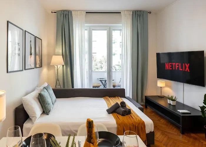 Centrale-duomo 10min - Spacious App - Sleeps 4 * Milaan