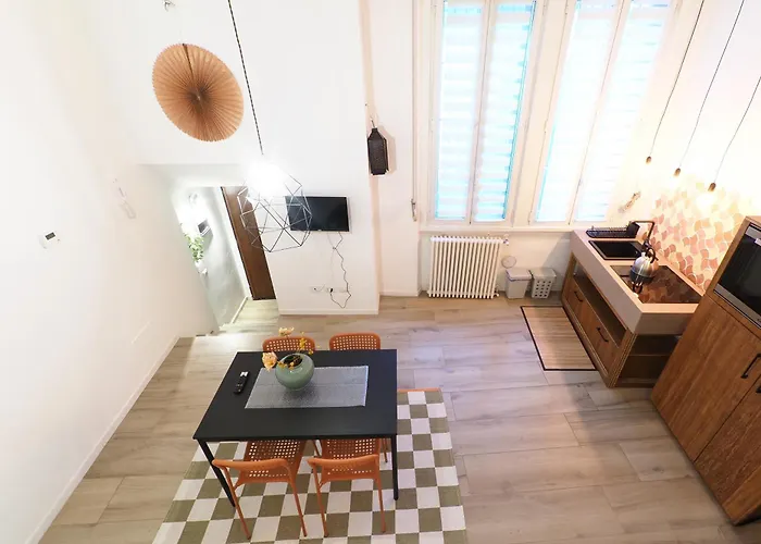 Primopiano - Conte Rosso Apartment Mailand