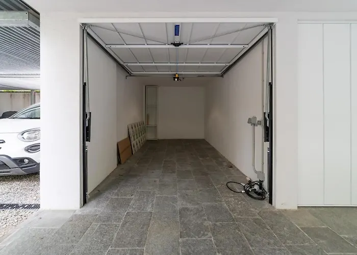Lejlighed Luxury Penthouse, Exclusive Design & Private Garage