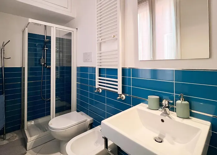 Porta Venezia Elegante Апартаменты
